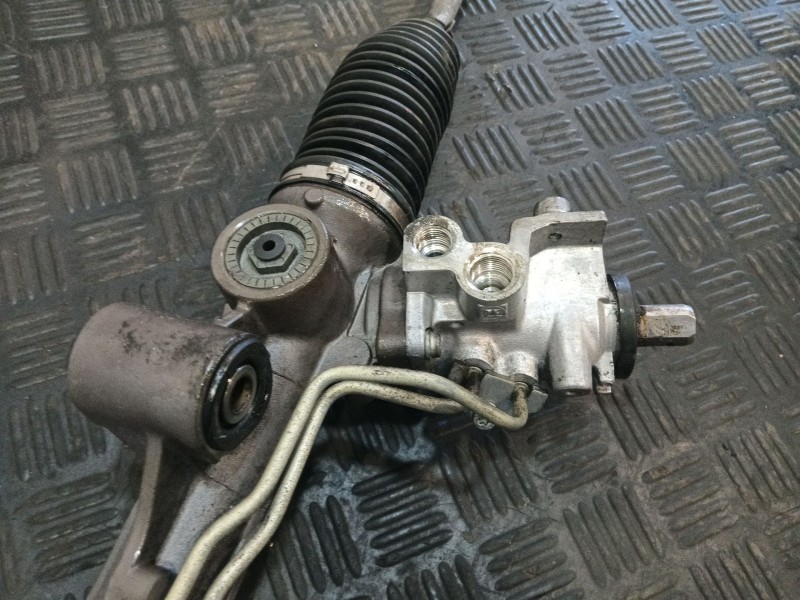 Recambio de cremallera direccion para volkswagen touareg (7la) referencia OEM IAM 7L6422055AB  