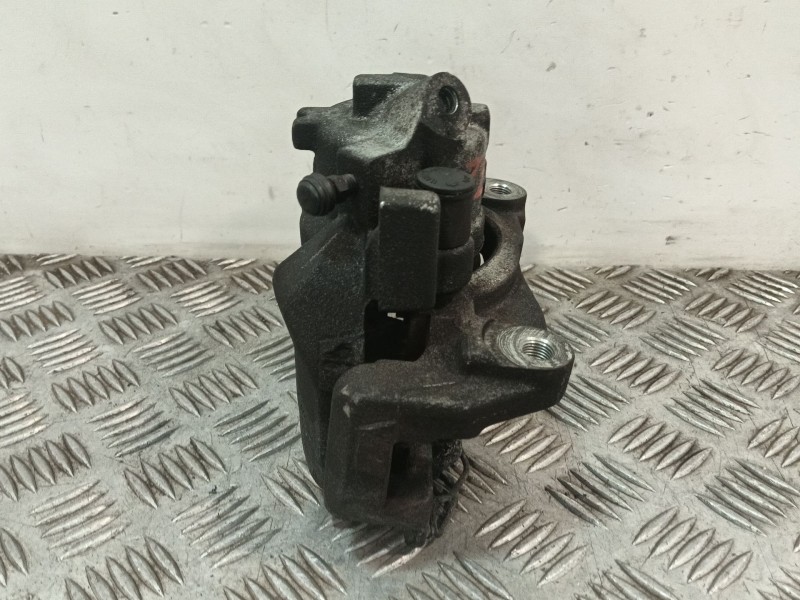 Recambio de pinza freno delantera izquierda para renault scenic iii 1.2 16v referencia OEM IAM 410110001R 410110354R 