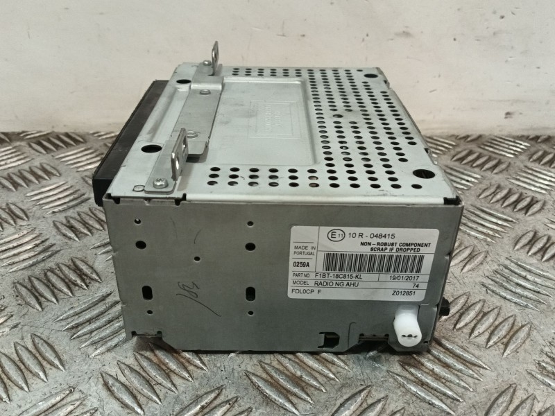 Recambio de sistema audio / radio cd para ford focus lim. 1.5 tdci cat referencia OEM IAM f1bt18C815KL  