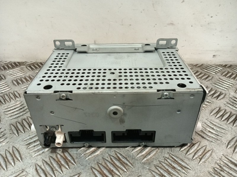 Recambio de sistema audio / radio cd para ford focus lim. 1.5 tdci cat referencia OEM IAM f1bt18C815KL  