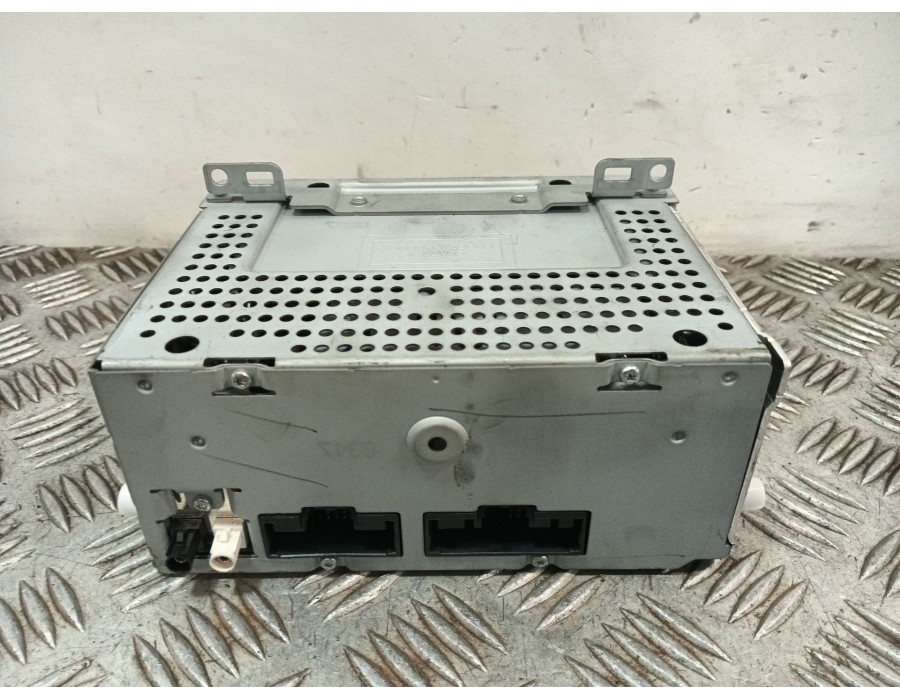 Recambio de sistema audio / radio cd para ford focus lim. 1.5 tdci cat referencia OEM IAM f1bt18C815KL  