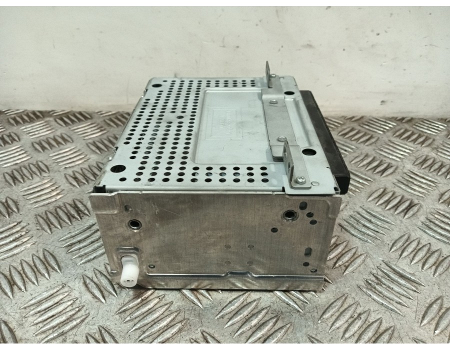 Recambio de sistema audio / radio cd para ford focus lim. 1.5 tdci cat referencia OEM IAM f1bt18C815KL  
