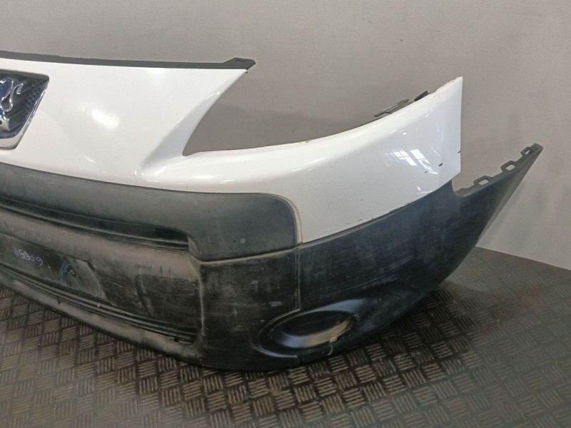 Recambio de paragolpes delantero para peugeot expert furgoneta (vf3a_, vf3u_, vf3x_) 2.0 hdi 120 referencia OEM IAM 7401FQ  