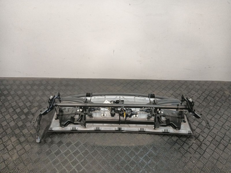 Recambio de tapa maletero para opel tigra twintop (x04) 1.8 (r97) referencia OEM IAM 9316253102  