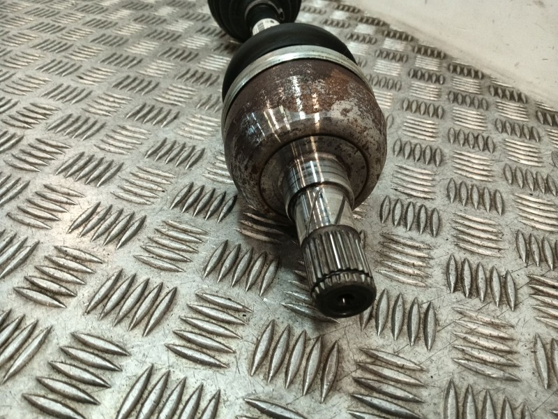 Recambio de transmision delantera izquierda para opel astra h (a04) 1.7 cdti (l48) referencia OEM IAM 8149150588041 13214836 