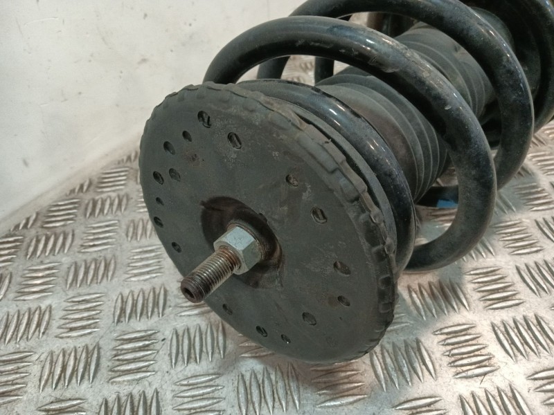 Recambio de amortiguador delantero izquierdo para renault master iii master iii referencia OEM IAM 543028774R  