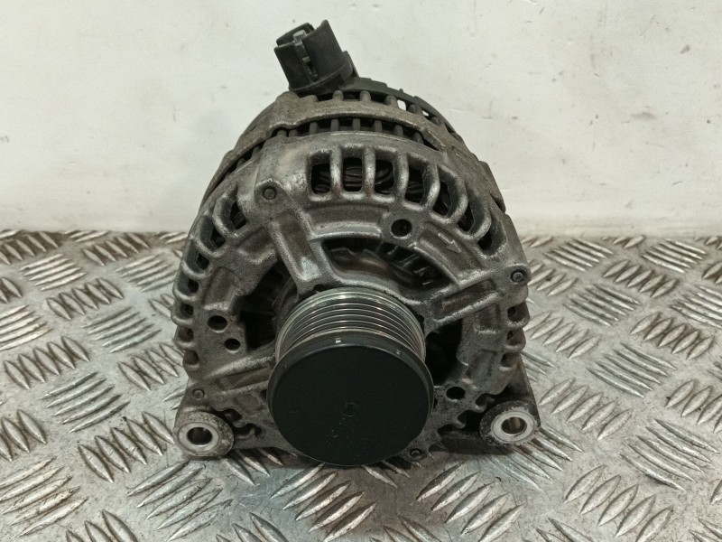 Recambio de alternador para ford s-max (wa6) 2.2 tdci referencia OEM IAM 6G9N10300ADB 0121615021 