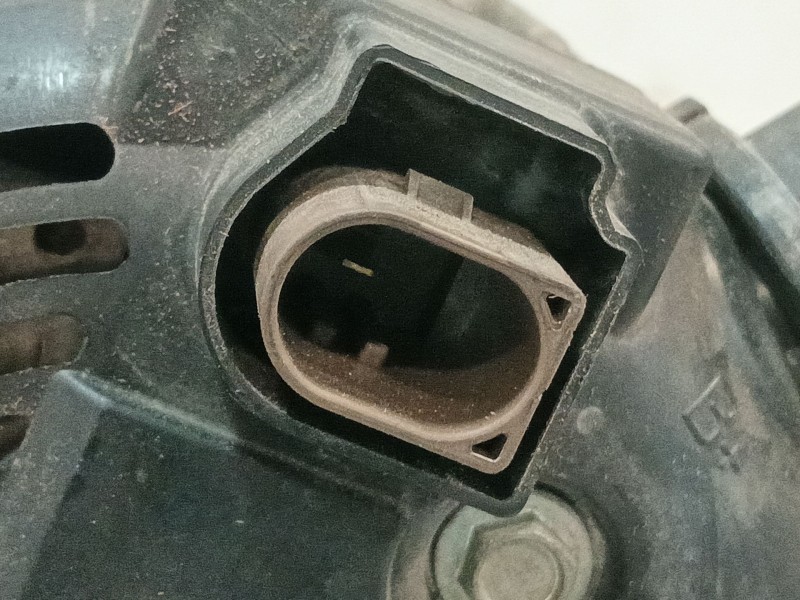 Recambio de alternador para ford ecosport 1.0 ecoboost referencia OEM IAM H1BT10300HB 2077646 MS1042119361