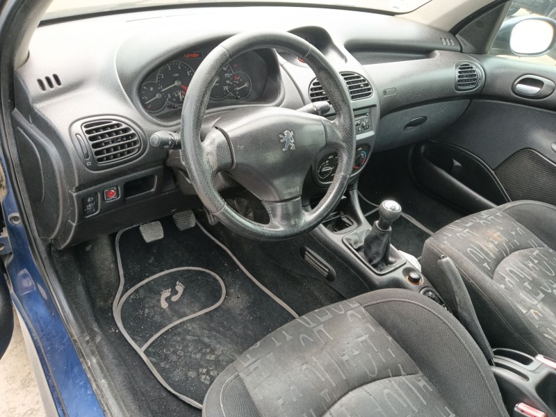peugeot 206 hatchback (2a/c) del año 2002