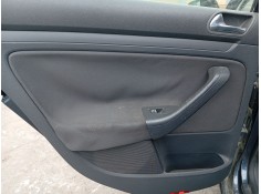 Recambio de guarnecido puerta trasera izquierda para volkswagen golf v (1k1) 1.6 referencia OEM IAM 1K6867211EM  