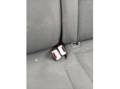 Recambio de enganche cinturon trasero izquierdo para volkswagen golf v (1k1) 1.6 referencia OEM IAM 1K0857739D  