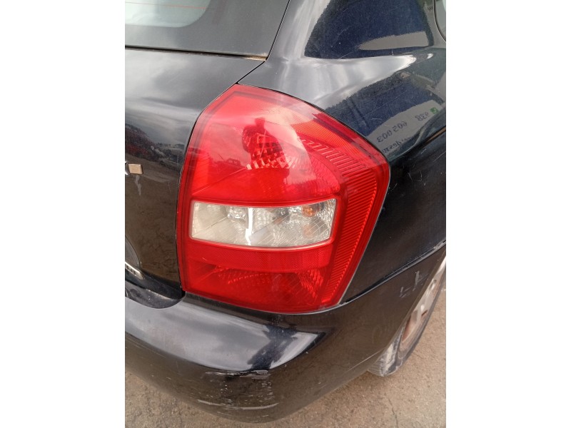 Recambio de piloto trasero derecho para kia cerato i hatchback (ld) 2.0 crdi referencia OEM IAM 924022F210  