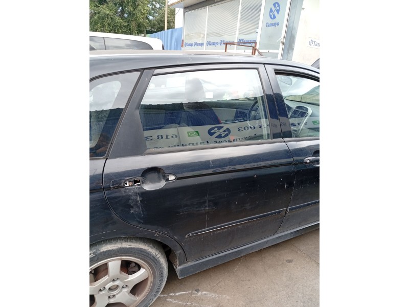 Recambio de puerta trasera derecha para kia cerato i hatchback (ld) 2.0 crdi referencia OEM IAM 770042F010  
