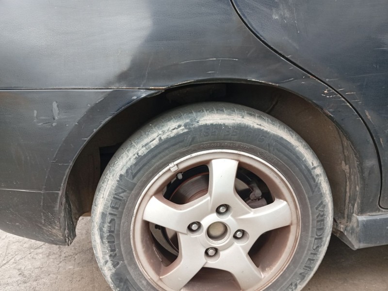 Recambio de paso de rueda trasero derecho para kia cerato i hatchback (ld) 2.0 crdi referencia OEM IAM   