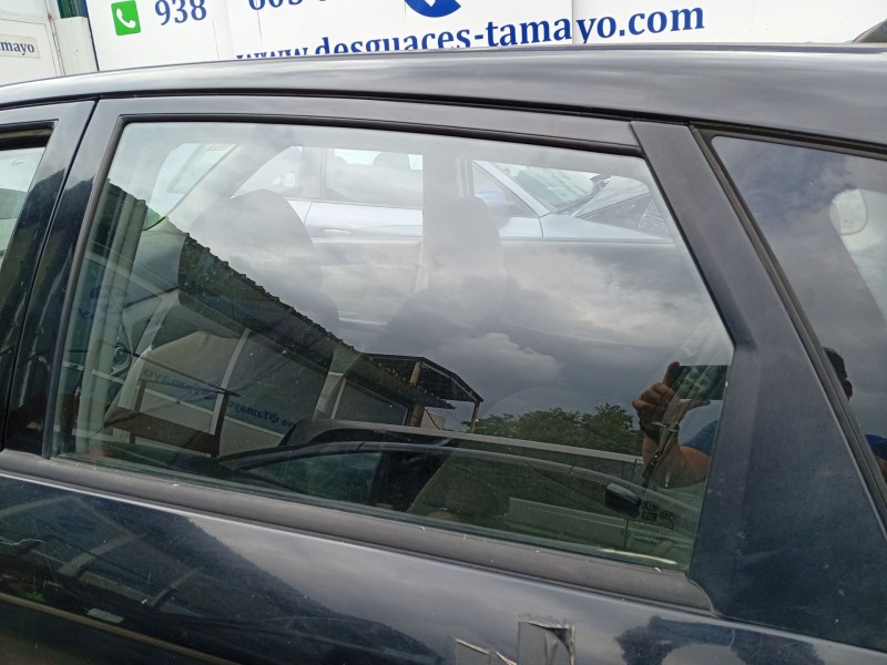 Recambio de luna trasera izquierda para kia cerato i hatchback (ld) 2.0 crdi referencia OEM IAM 4421RGNS4FDW  