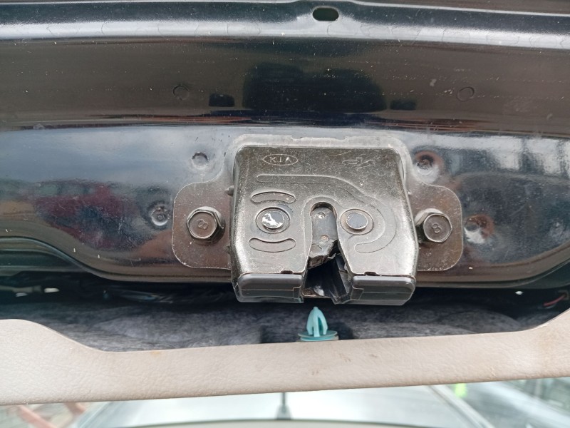 Recambio de cerradura maletero / porton para kia cerato i hatchback (ld) 2.0 crdi referencia OEM IAM 812302F220  