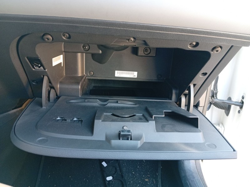 Recambio de guantera para seat ibiza iv sc (6j1, 6p5) 1.2 referencia OEM IAM 6J1857103A  