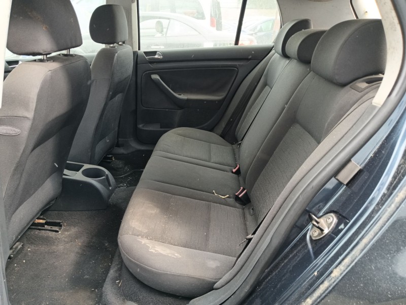 volkswagen golf v (1k1) del año 2004