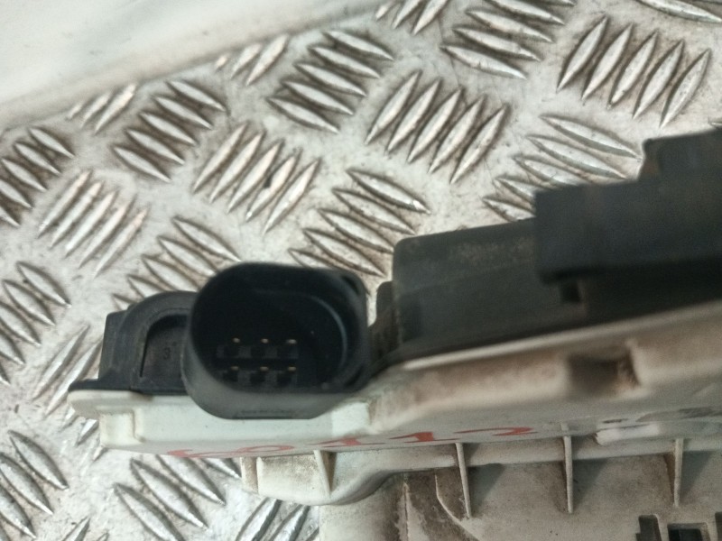 Recambio de cerradura puerta delantera derecha para seat ibiza iv (6j5, 6p1) 1.6 tdi referencia OEM IAM 5N1837016A  