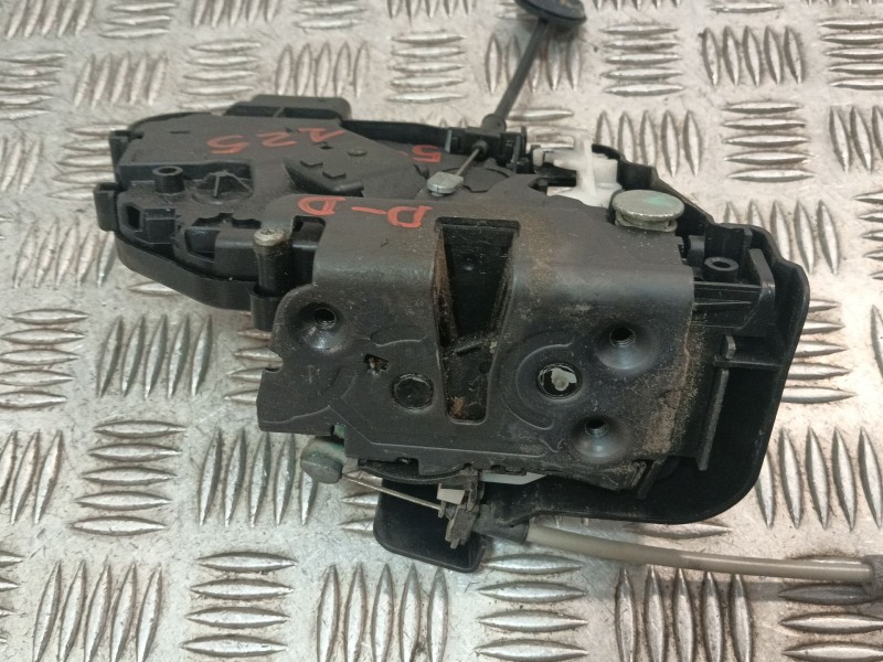 Recambio de cerradura puerta delantera derecha para volvo xc60 referencia OEM IAM 30799303  