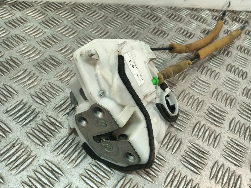 Recambio de cerradura puerta trasera derecha para mazda 3 lim. (bl) referencia OEM IAM BBM472310A  