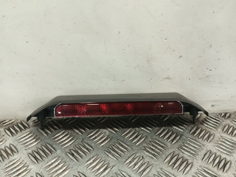 Recambio de luz central de freno para fiat idea (350_) 1.4 16v referencia OEM IAM 735347274  