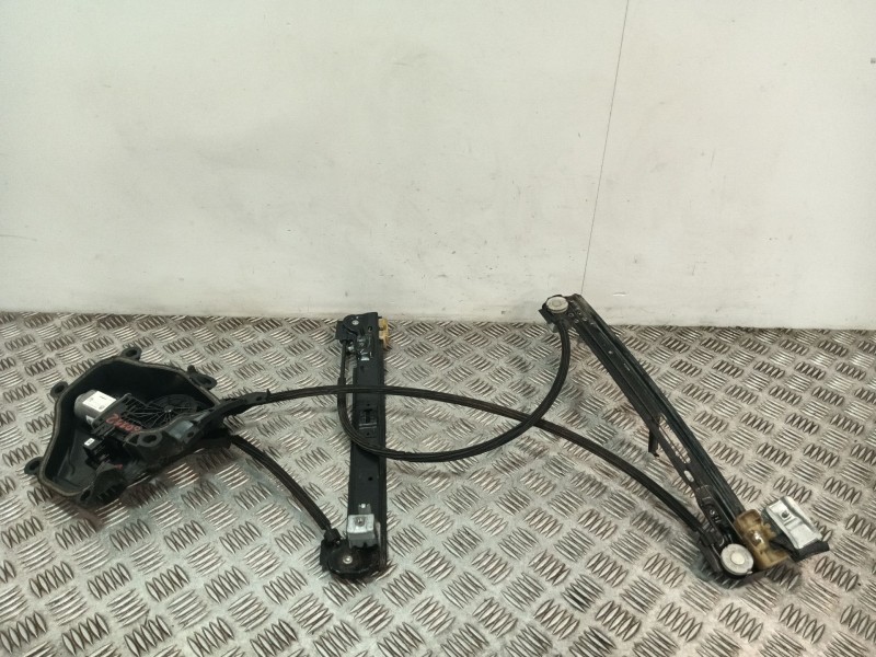 Recambio de elevalunas delantero derecho para seat ibiza iv (6j5, 6p1) 1.6 tdi referencia OEM IAM 6J3837402  