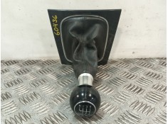 Recambio de pomo palanca cambio para audi a3 sportback (8pa) 2.0 tdi 16v referencia OEM IAM 8P0864261D  