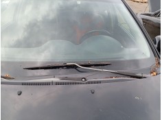 Recambio de brazo limpia delantero izquierdo para kia cerato i hatchback (ld) 2.0 crdi referencia OEM IAM 983102F000  