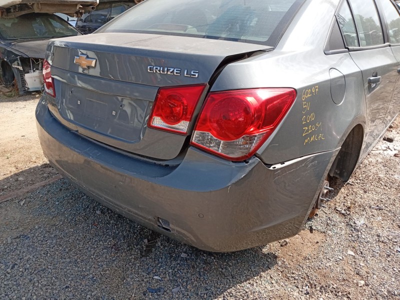 Recambio de paragolpes trasero para chevrolet cruze (j300) 2.0 cdi referencia OEM IAM 95479273  