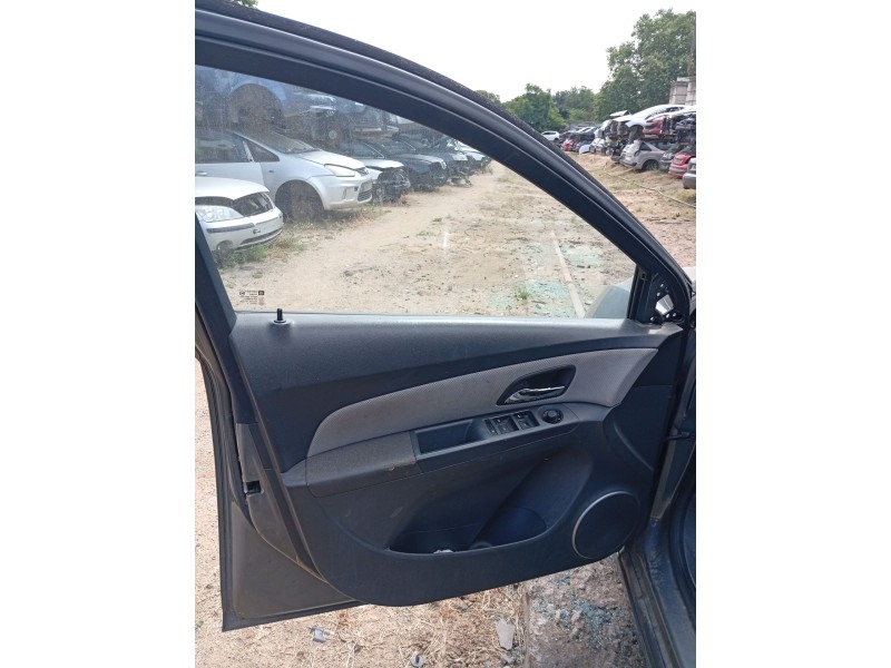 Recambio de elevalunas delantero izquierdo para chevrolet cruze (j300) 2.0 cdi referencia OEM IAM 95174196  