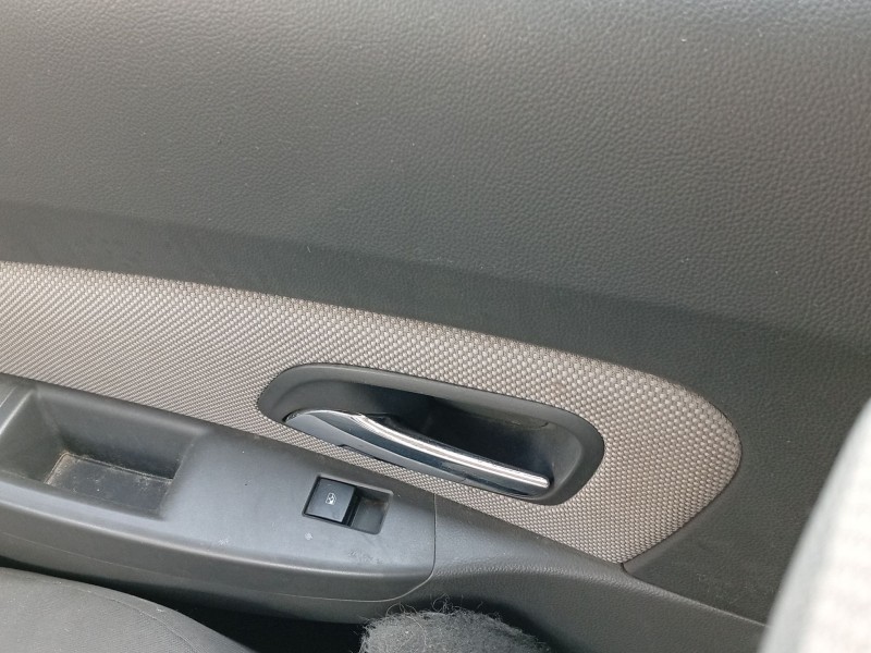 Recambio de maneta interior trasera izquierda para chevrolet cruze (j300) 2.0 cdi referencia OEM IAM 95022964  