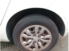 Recambio de paso de rueda trasero izquierdo para hyundai ix20 (jc) 1.4 crdi referencia OEM IAM 868211K000  