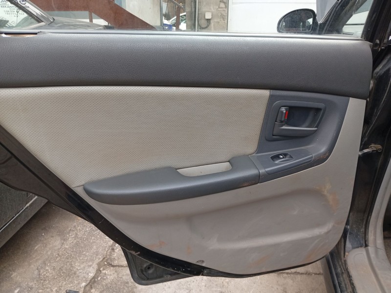 Recambio de elevalunas trasero izquierdo para kia cerato i hatchback (ld) 2.0 crdi referencia OEM IAM 834012F010  