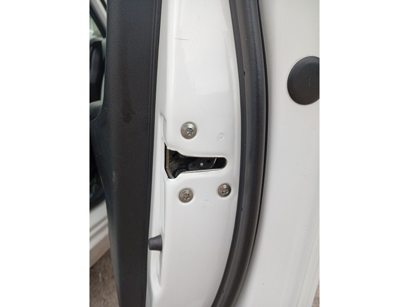 Recambio de cerradura puerta delantera derecha para hyundai ix20 (jc) 1.4 crdi referencia OEM IAM 813201K020  