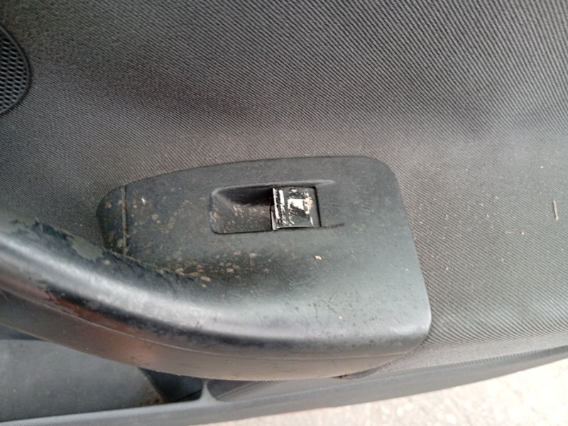 Recambio de mando elevalunas delantero derecho para volkswagen golf v (1k1) 1.6 referencia OEM IAM 7L6959855CREH  