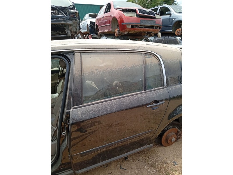 Recambio de puerta trasera izquierda para renault vel satis (bj0_) 2.0 16v turbo (bj0k) referencia OEM IAM 7751472403  