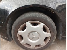 Recambio de paso de rueda delantero izquierdo para mercedes-benz clase c (w203) c 180 kompressor (203.046) referencia OEM IAM 20