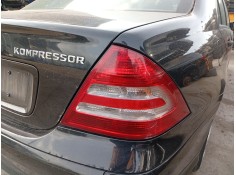 Recambio de piloto trasero derecho para mercedes-benz clase c (w203) c 180 kompressor (203.046) referencia OEM IAM 2038200264  