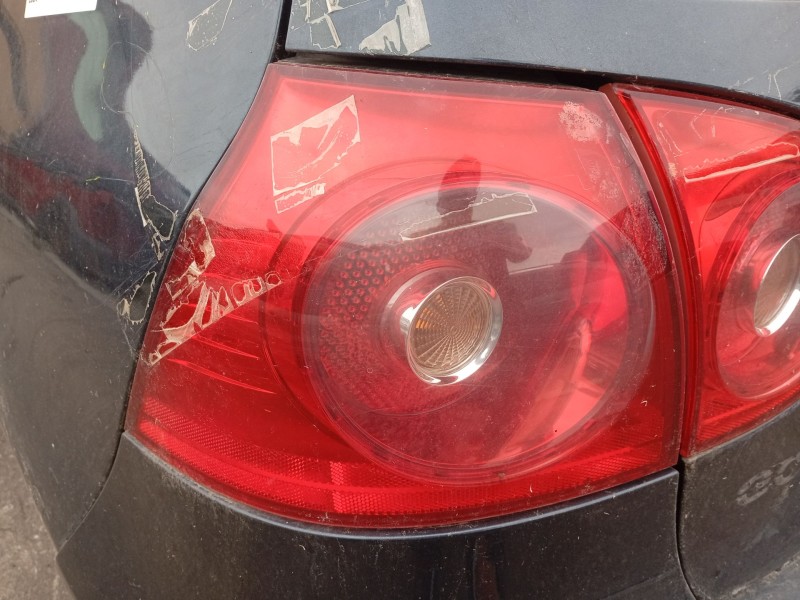 Recambio de piloto trasero izquierdo para volkswagen golf v (1k1) 1.6 referencia OEM IAM 1K6945095AA  