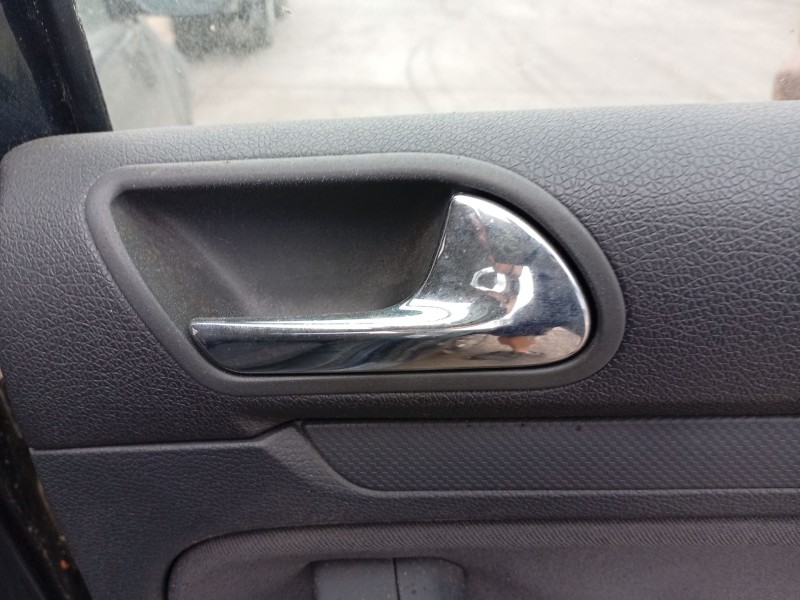 Recambio de maneta interior trasera derecha para volkswagen golf v (1k1) 1.6 referencia OEM IAM 1K4839114BUAQ 3B0837205F3FZ 