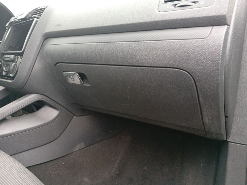 Recambio de guantera para volkswagen golf v (1k1) 1.6 referencia OEM IAM 1K1857101M82V  