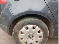 Recambio de paso de rueda trasero derecho para volkswagen golf v (1k1) 1.6 referencia OEM IAM 1K0810972G  