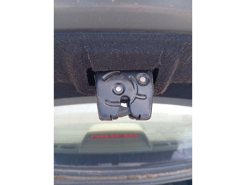 Recambio de cerradura maletero / porton para chevrolet cruze (j300) 2.0 cdi referencia OEM IAM 13513995  