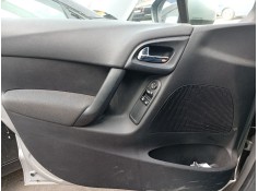 Recambio de guarnecido puerta delantera izquierda para citroën c3 ii (sc_) 1.4 hdi 70 (sc8hzc, sc8hr0, sc8hp4) referencia OEM IA