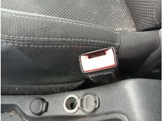 Recambio de enganche cinturon delantero derecho para citroën c3 ii (sc_) 1.4 hdi 70 (sc8hzc, sc8hr0, sc8hp4) referencia OEM IAM 