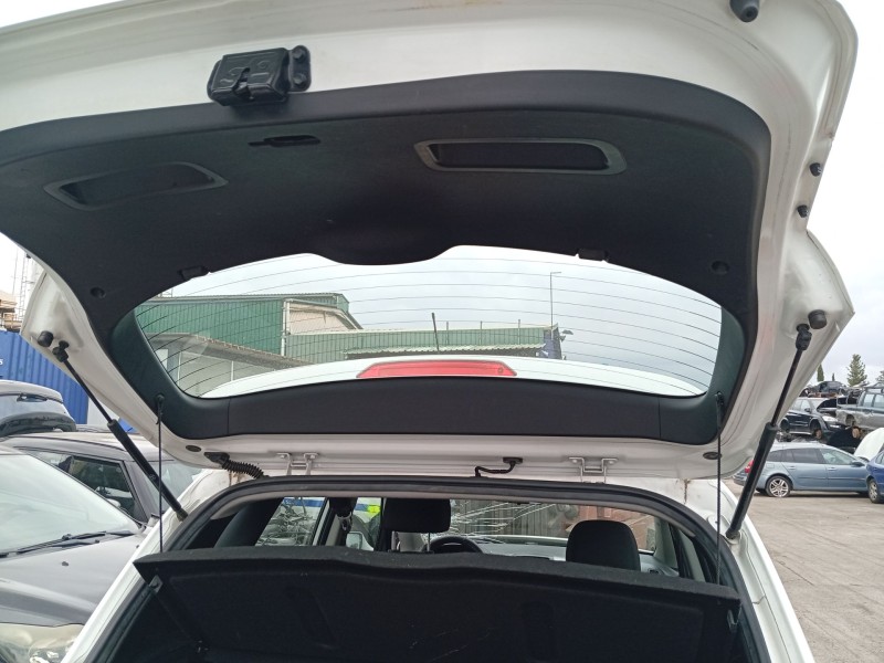 Recambio de amortiguadores maletero / porton para hyundai ix20 (jc) 1.4 crdi referencia OEM IAM 817701K000  