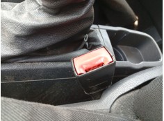 Recambio de enganche cinturon delantero izquierdo para opel corsa d (s07) 1.2 (l08, l68) referencia OEM IAM 604620761G  