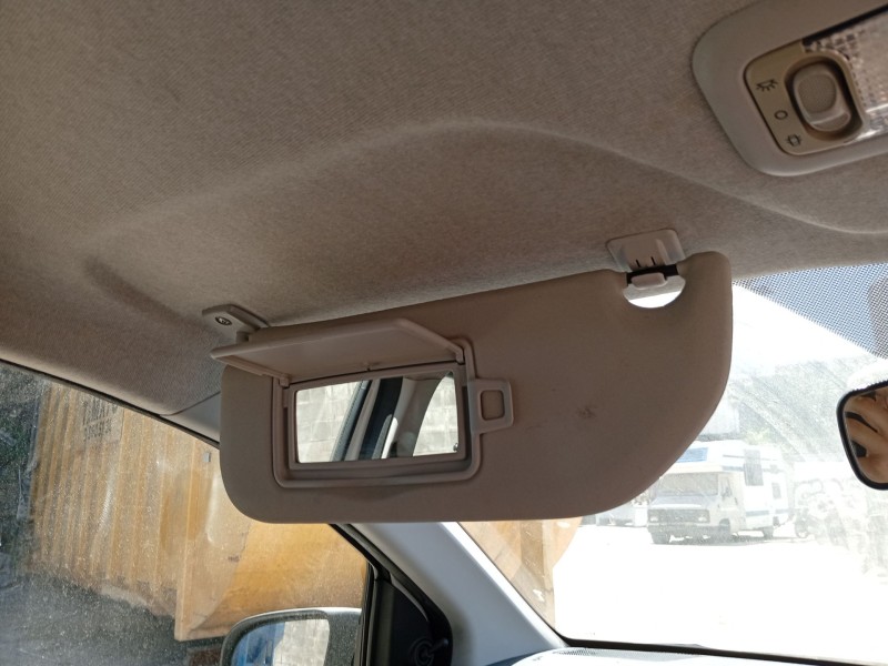 Recambio de parasol izquierdo para citroën c1 (pm_, pn_) 1.0 referencia OEM IAM 16117727BJ  