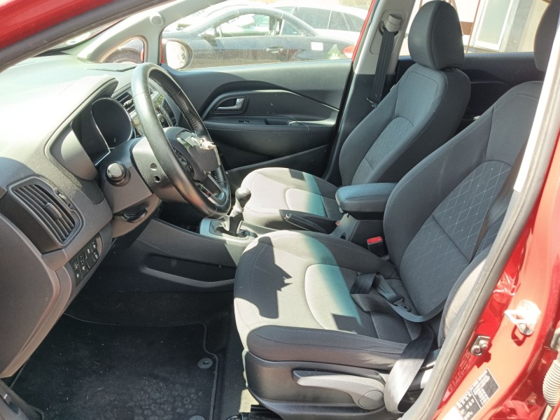 kia rio iii (ub) del año 2016